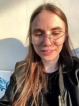 _AnnaStark_ from StripChat