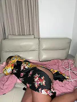 _AppleAssDiva from StripChat