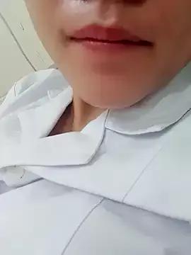 _Attractivegirl33 from StripChat