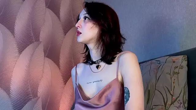 _ccrystaa_ from StripChat