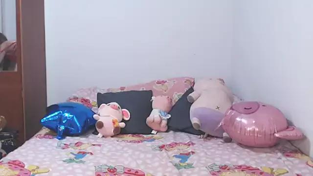_Edeline_ from StripChat