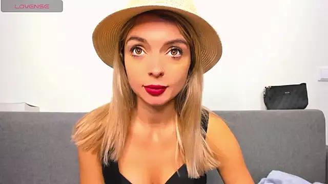 _ellen_meow_ from StripChat is Freechat