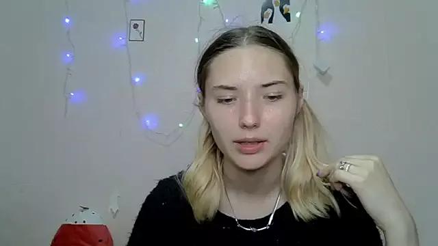 _kikiclark__ webcams show profile image 