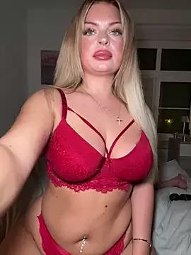 _Lilly_angel from StripChat is Freechat