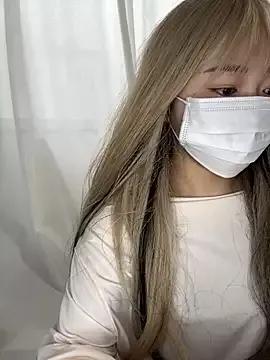 _Lily_xx from StripChat