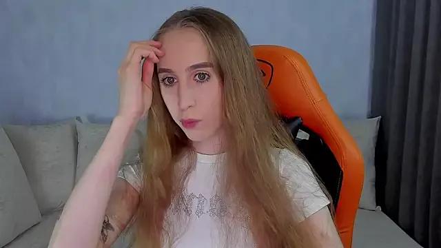 _mira_cle_ from StripChat is Freechat