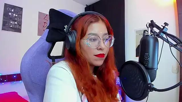 _Moon_Johnson from StripChat