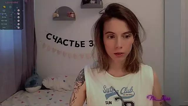 _ni_kiss from StripChat