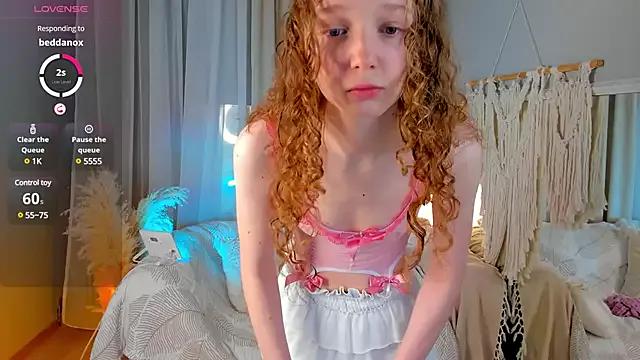 Girls: try live performances with matured performers, from dancing to quirks, in a variety of beautiful sex cams.