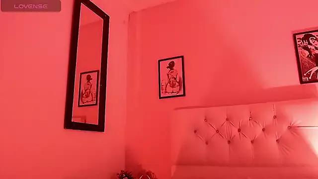 _tthalia_ from StripChat is Freechat