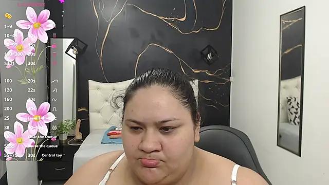 Aaliyah11 from StripChat