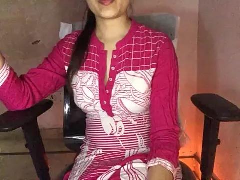 Aanaya06 from StripChat