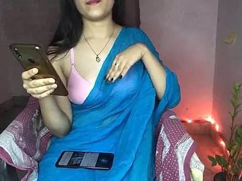 Aanaya06 from StripChat