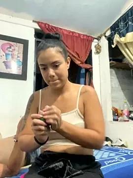 adacloe_ from StripChat