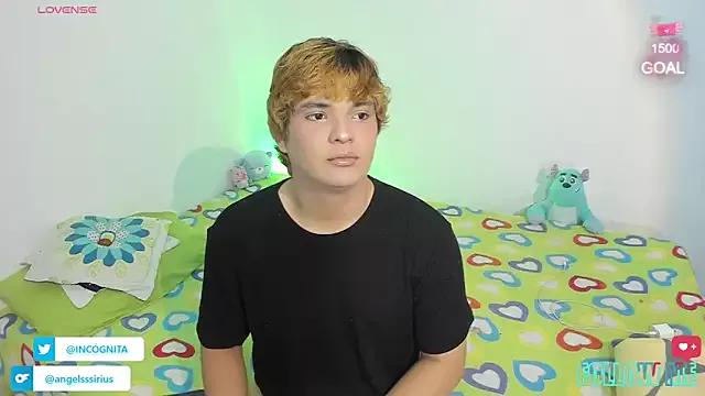 adam_angelssss from StripChat