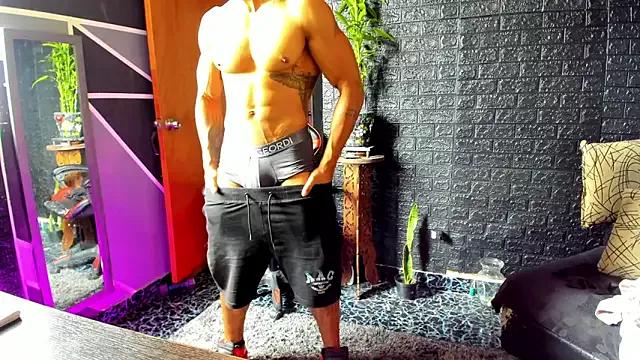 Adam_Valenciia from StripChat