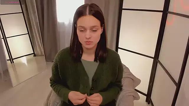 Addelin_Moon from StripChat