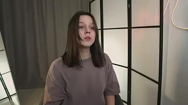 Addelin_Moon from StripChat