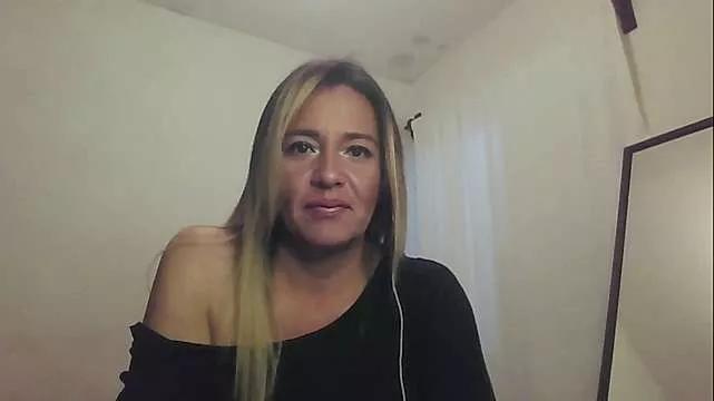 AddictLover69 from StripChat
