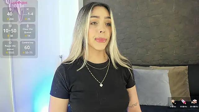 Addison_baker from StripChat
