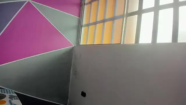 Adele_momy from StripChat is Freechat