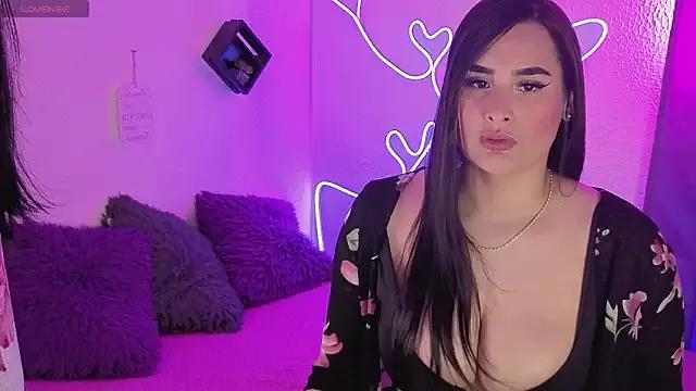 Girls: try live performances with matured performers, from dancing to quirks, in a variety of beautiful sex cams.