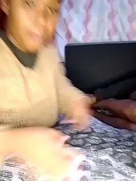Akira-Juru from StripChat is Freechat