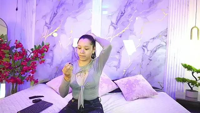 AlahyaPalmerR from StripChat is Freechat