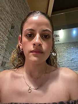 alana15 from StripChat
