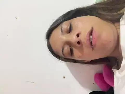 alana_GS from StripChat is Freechat