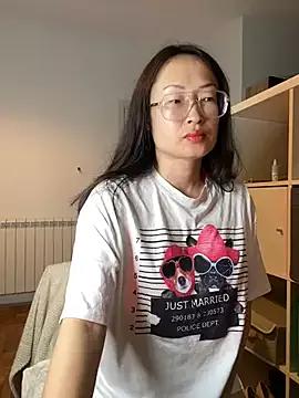 alana_liam from StripChat