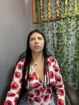 Alanna_atm_ from StripChat