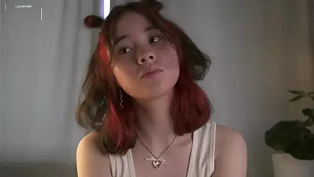 AlbertaClack from StripChat is Freechat
