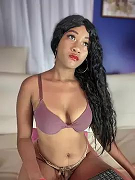 AleezaFrench from StripChat