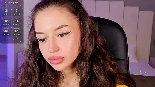 Alexa___Hill from StripChat is Freechat
