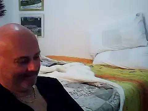 Photos of Alexis_Bull from StripChat is Freechat