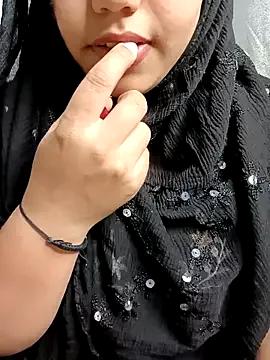 Alia-07 from StripChat