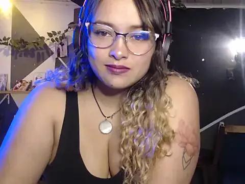AliaGarcia_ from StripChat