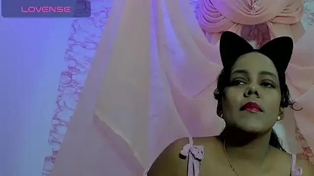 Alice_Lara_ from StripChat is Freechat