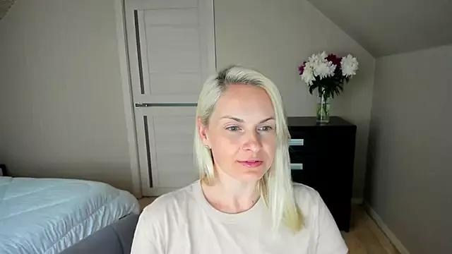 Alicee_Gracee from StripChat is Freechat