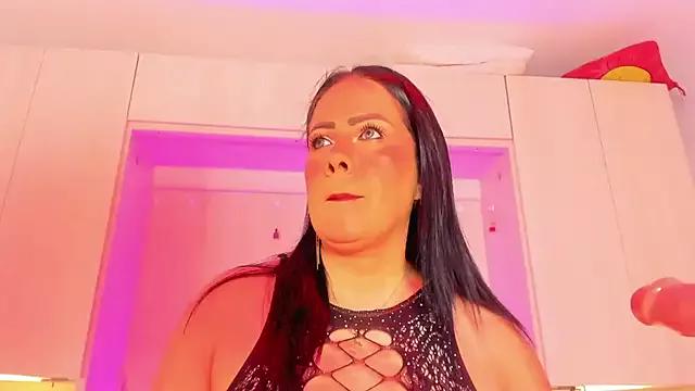 Girls: try live performances with matured performers, from dancing to quirks, in a variety of beautiful sex cams.