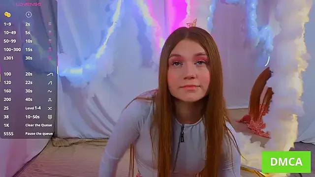 AlisiaSpinnet_ from StripChat is Freechat