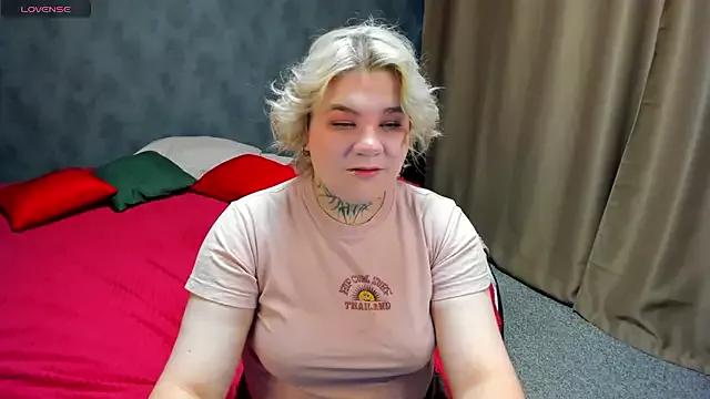 alison_magic from StripChat is Freechat