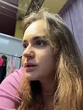 AllaTousNew from StripChat