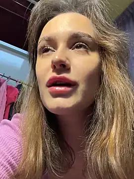 AllaTousNew from StripChat