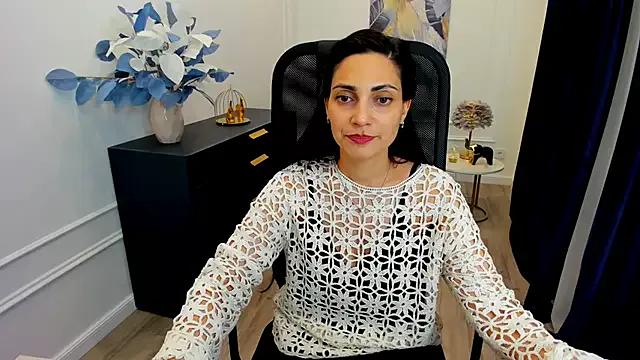 AllaYerty from StripChat is Freechat