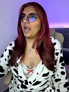 Alliccee from StripChat