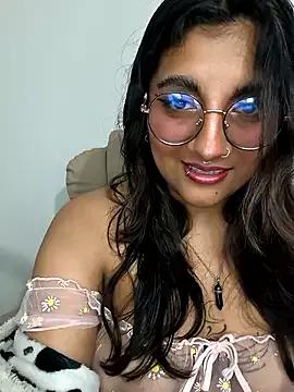 Alliccee from StripChat