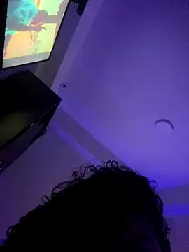 allicemackenzie from StripChat