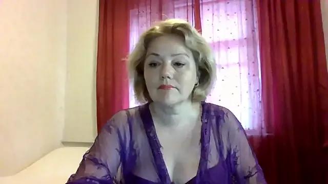 AlliRain from StripChat
